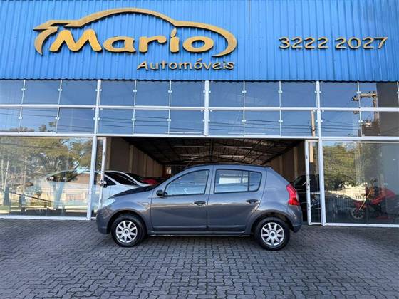 RENAULT SANDERO 1.0 EXPRESSION 16V FLEX 4P MANUAL RENAULT SANDERO 1.0 EXPRESSION 16V FLEX 4P MANUAL